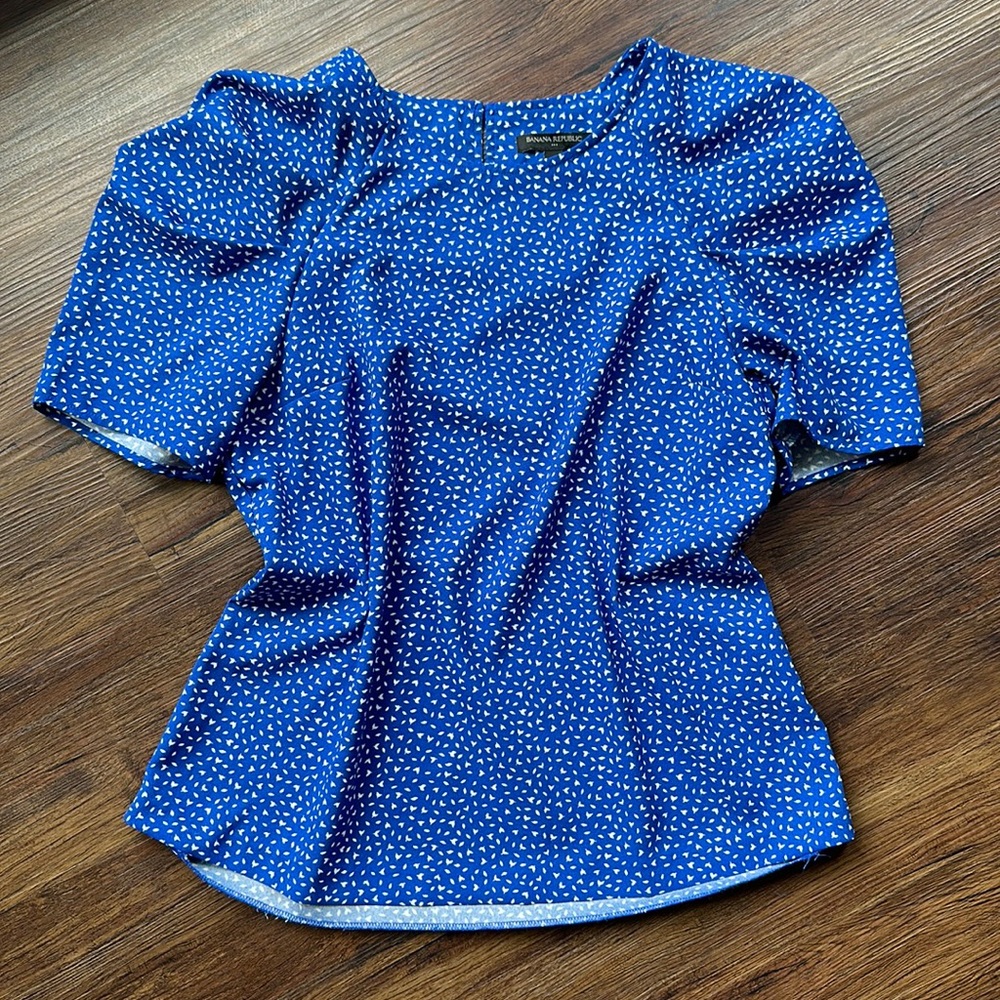 LOFT Puffed Sleeve Blouse w Keyhole Back, Size Medium